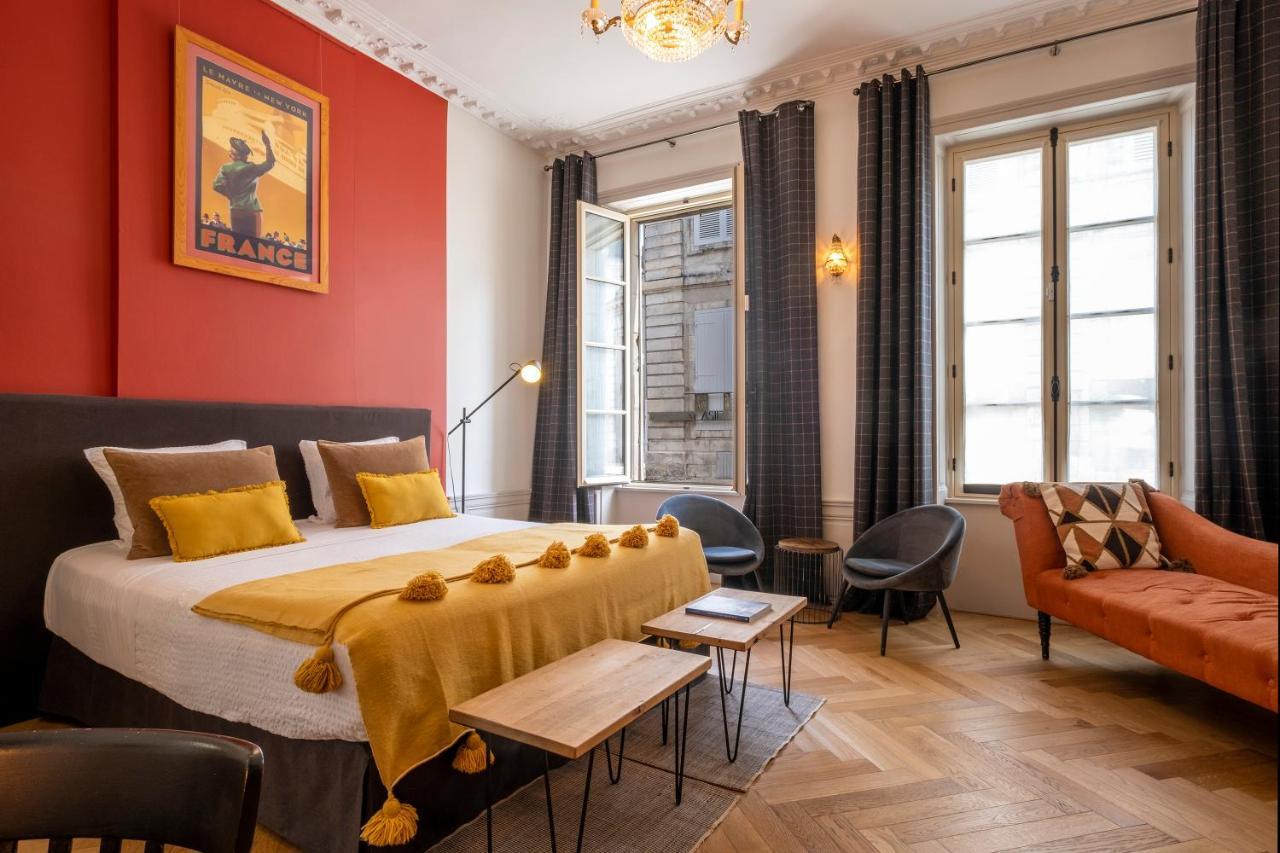 Escale Rochelaise, Gite Urbain Avec Spa Bain Nordique Et Sauna Tonneau La Rochelle  Esterno foto